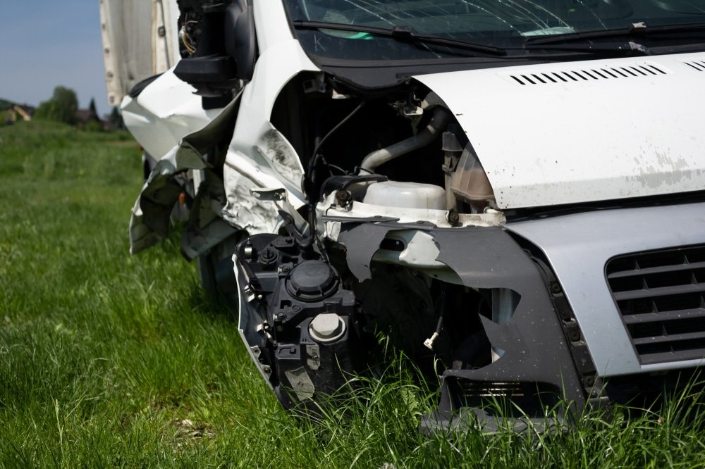 Wreck,Of,Vehicle,After,Car,Crash,And,Accident.,Frontal,Part